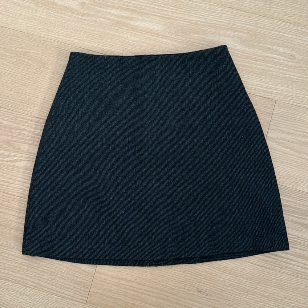 Aritzia Mini Skirt